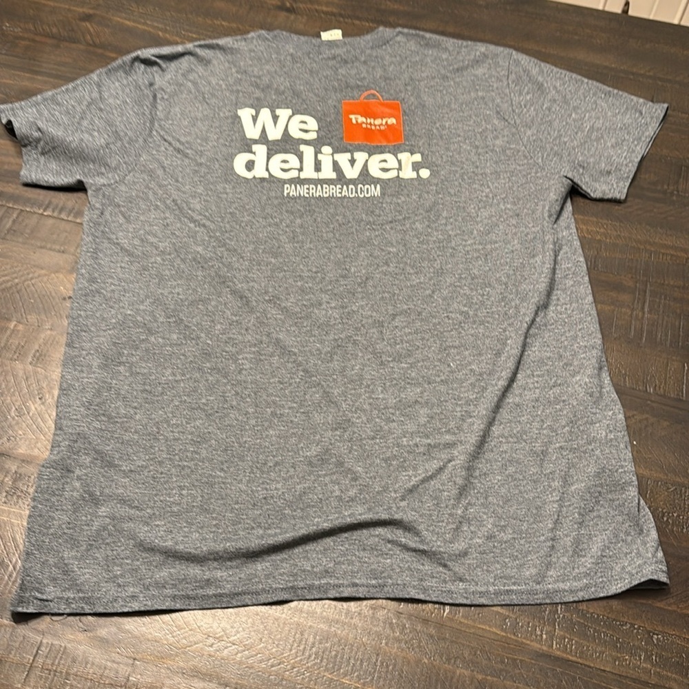 BUNDLE OF 3 Panera Bread Gray Short Sleeve Gildan Unisex T-Shirts Large LIKE NEW